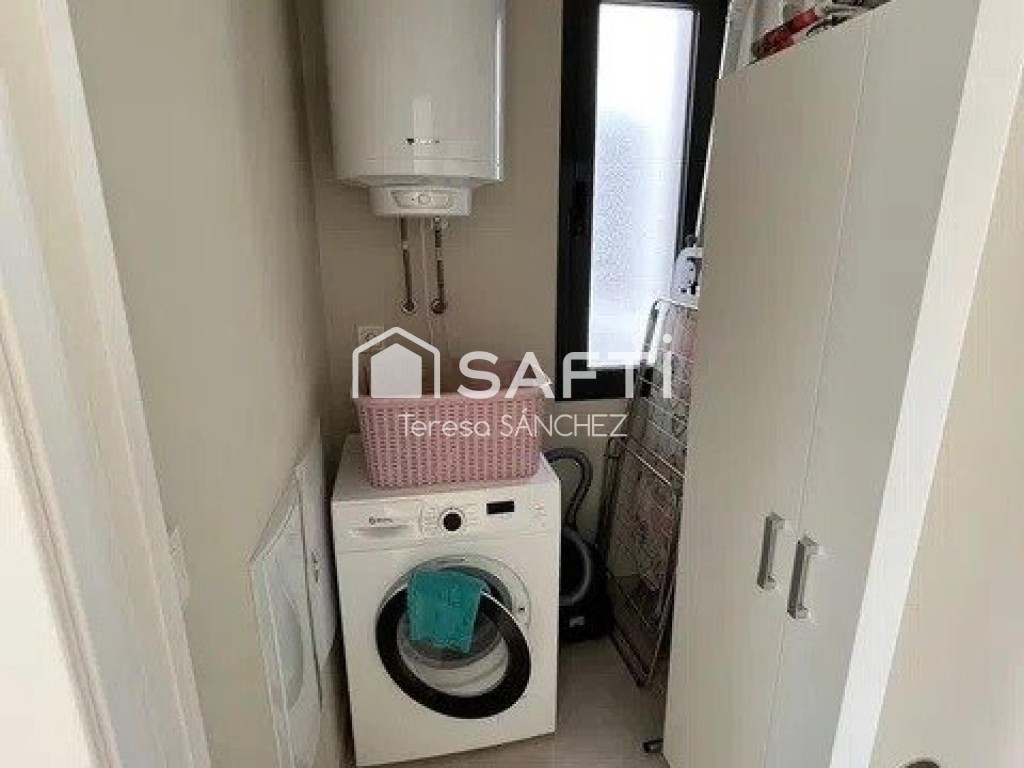 El lujo en el Mediterráneo: solárium, piscina y playa - foto 26