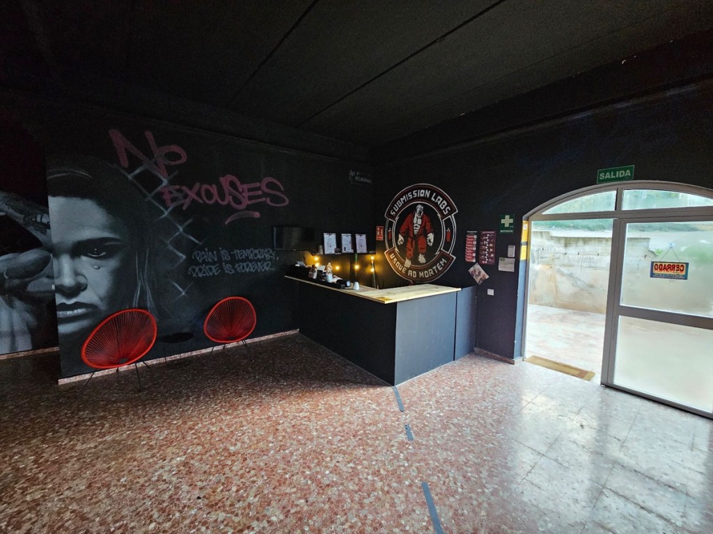 Local comercial en Venta en San Roque Cádiz - foto 4