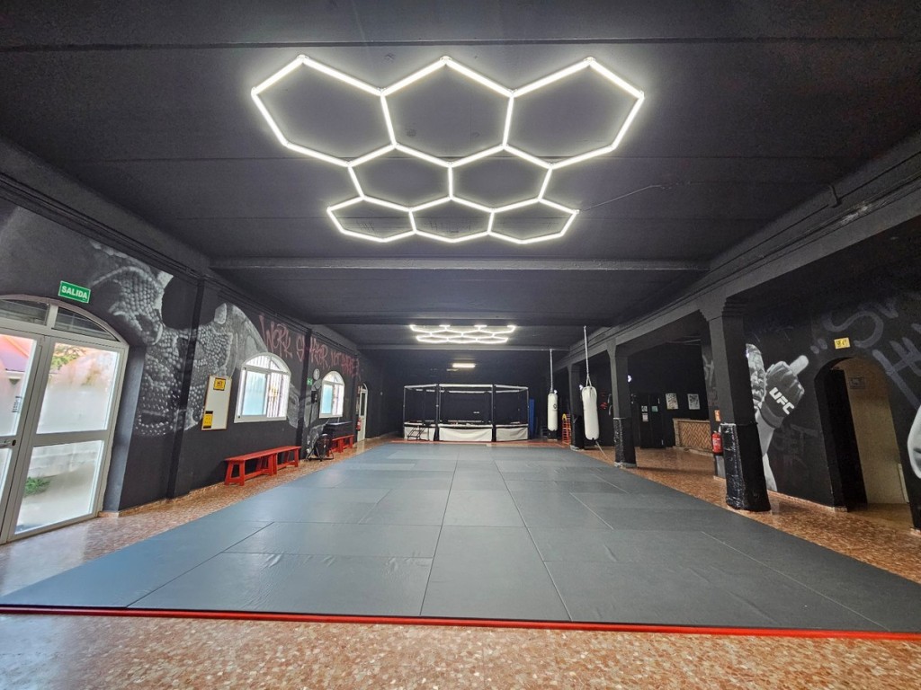 Local comercial en Venta en San Roque Cádiz - foto 7