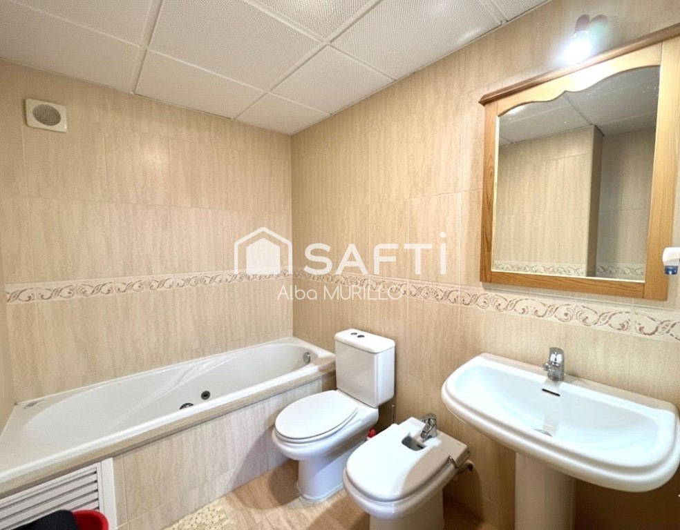 Encantador dúplex con balcón y terraza en La Girada, Vilafra - foto 7