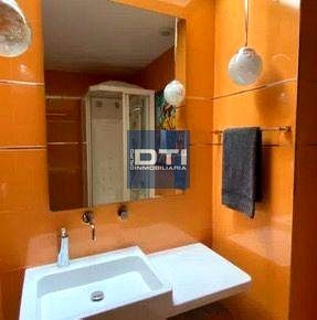 Chalet de lujo con jardín y piscina en urbanización privada. - foto 24