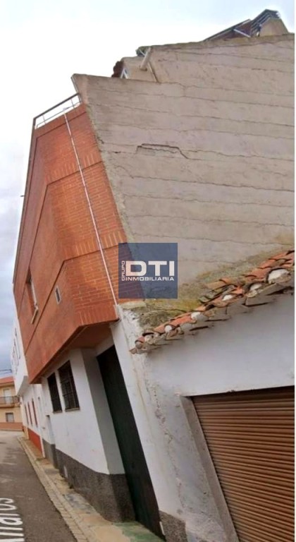 Inversión única en Pozuelo: viviendas amplias y planta baja/ - foto 3