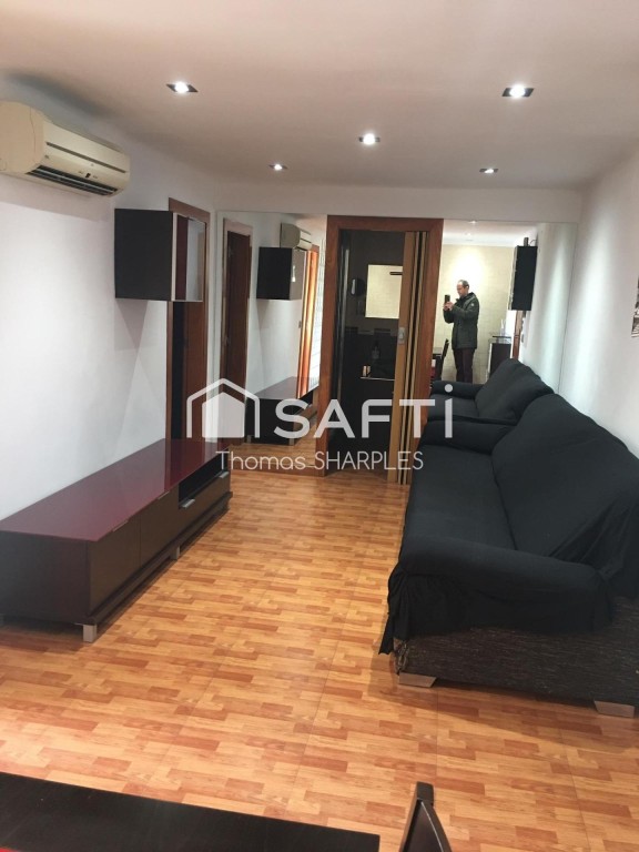 Piso en venta en Bufalá Badalona, ideal inversión.