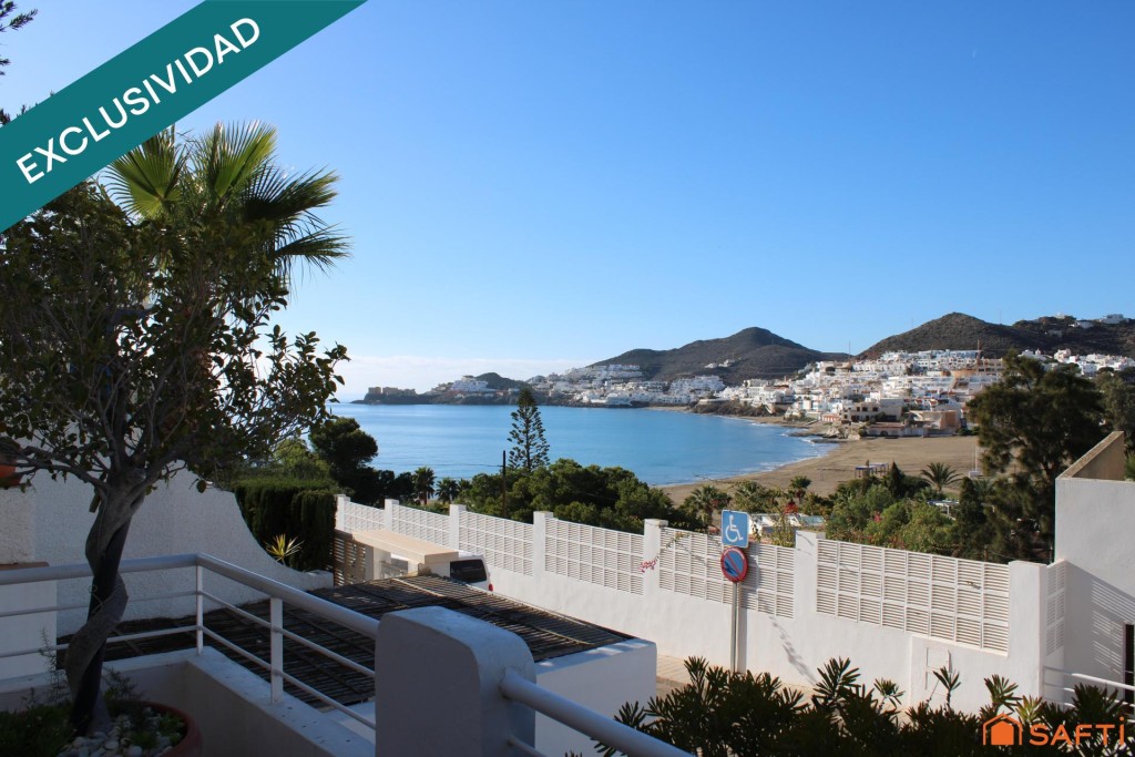 Piscina y vistas en San José, a 200 m del mar