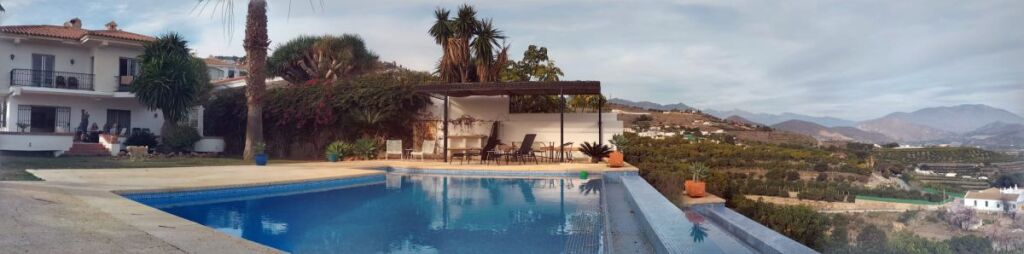 Foto Casa en Venta en Salobrea, Granada - € 1.050.000 - mil1044443 - BienesOnLine