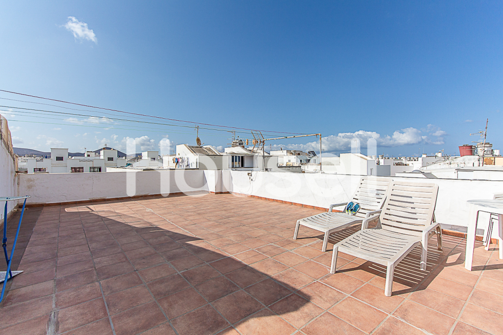 Foto Casa en Venta en Arrecife (Lanzarote), Las Palmas - € 299.999 - mil1010534 - BienesOnLine