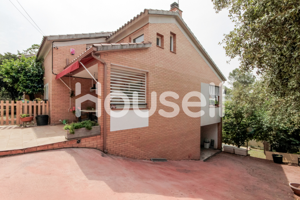 Foto Casa en Venta en Vacarisses, Barcelona - € 325.000 - mil1015348 - BienesOnLine