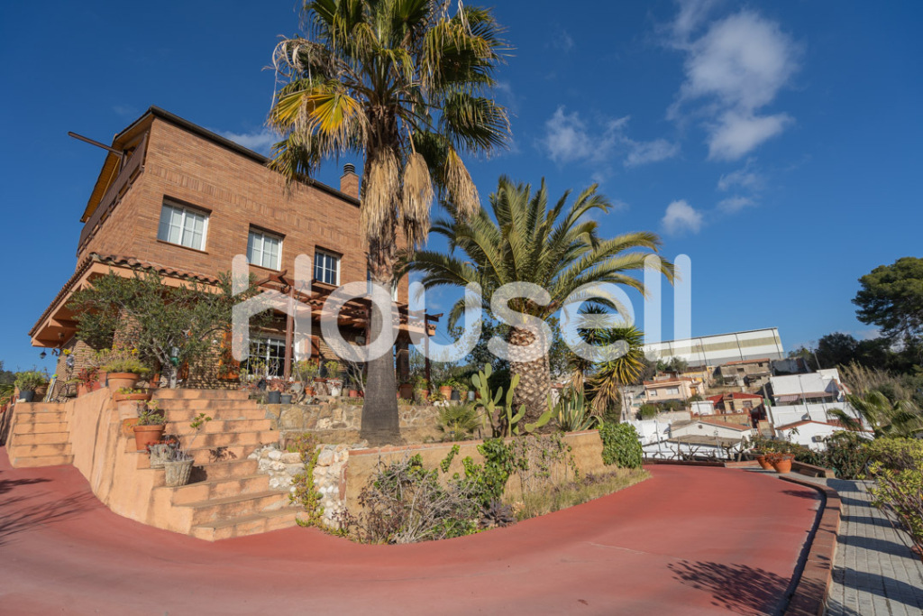 Foto Casa en Venta en Sant Vicen Dels Horts, Barcelona - € 569.965 - mil1052834 - BienesOnLine