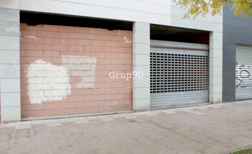 Foto Local en Alquiler en CAPPONT, Lleida, Lleida - € 1.500 - mil1002616 - BienesOnLine