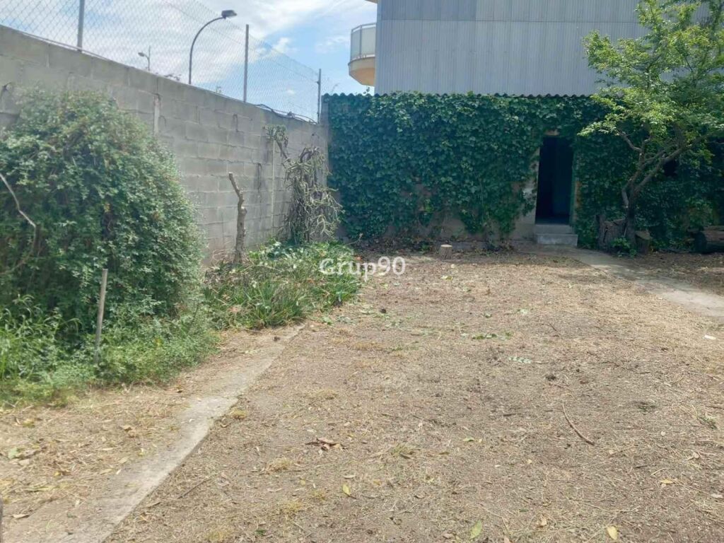 Foto parcela en  la bordeta, apta para casa unifamiliar o edificio plurifamiliar