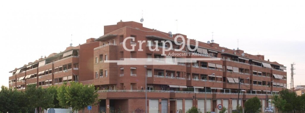 el local ideal para tu negocio, 2.000m2 en lleida foto grande (2)