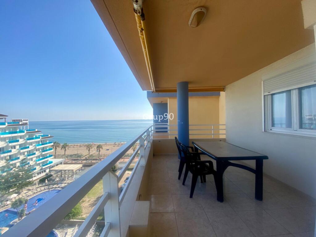 Foto estupendo apartamento con vistas al mar