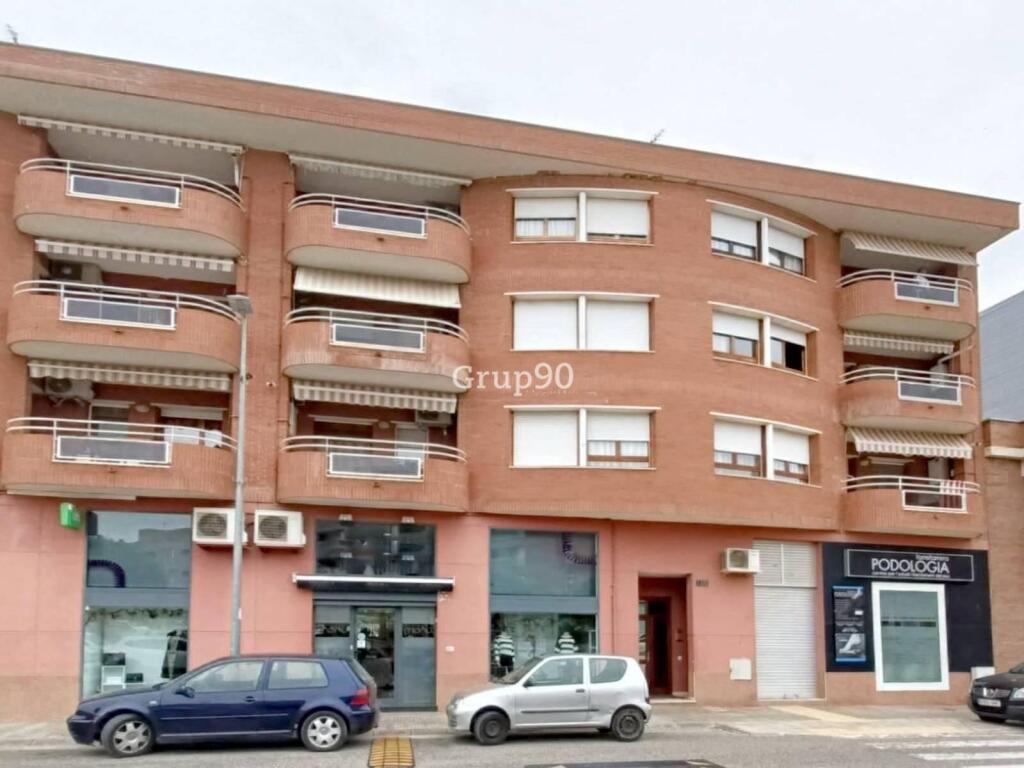 ¡inversión en torrefarrera! rentabilidad del 6% foto grande (3)