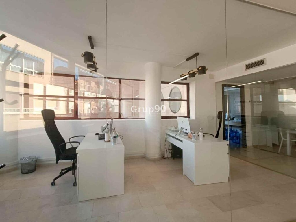 ¡tu nueva oficina en la zona de negocios de lleida te está esperando! foto grande (3)
