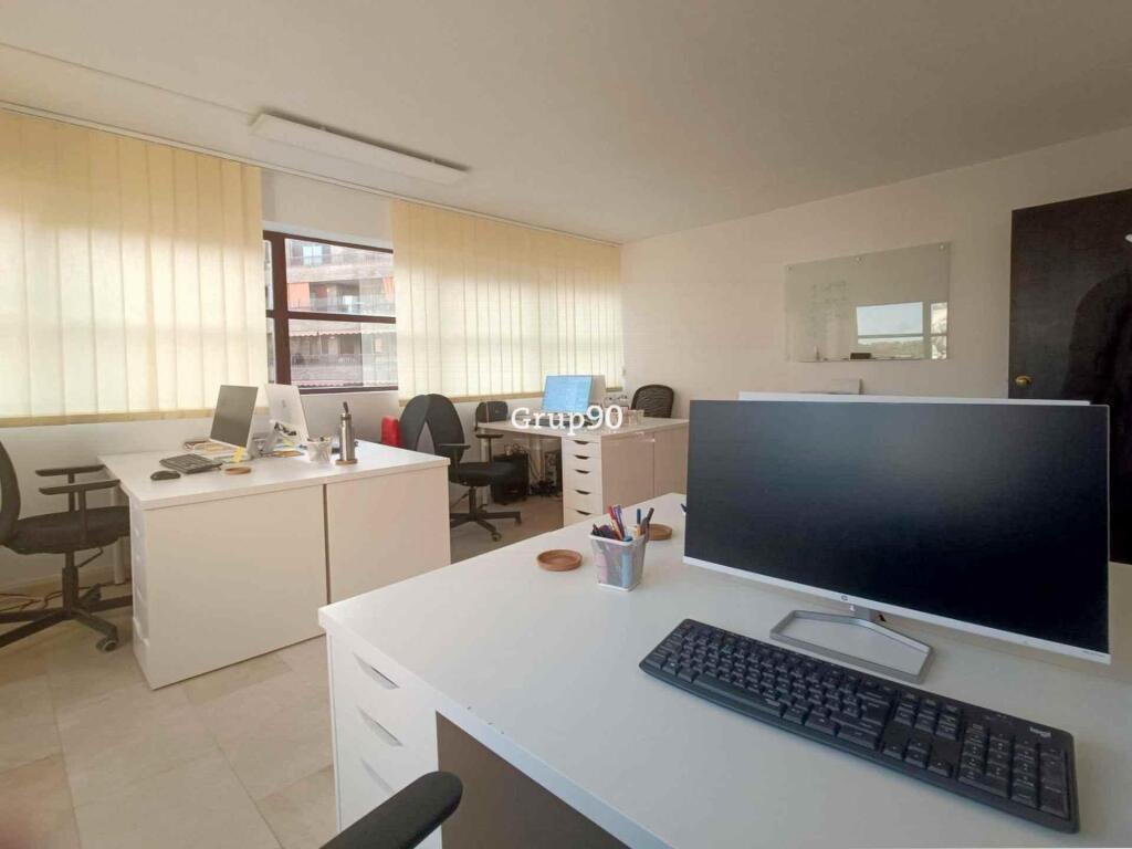 ¡tu nueva oficina en la zona de negocios de lleida te está esperando! foto grande (3)