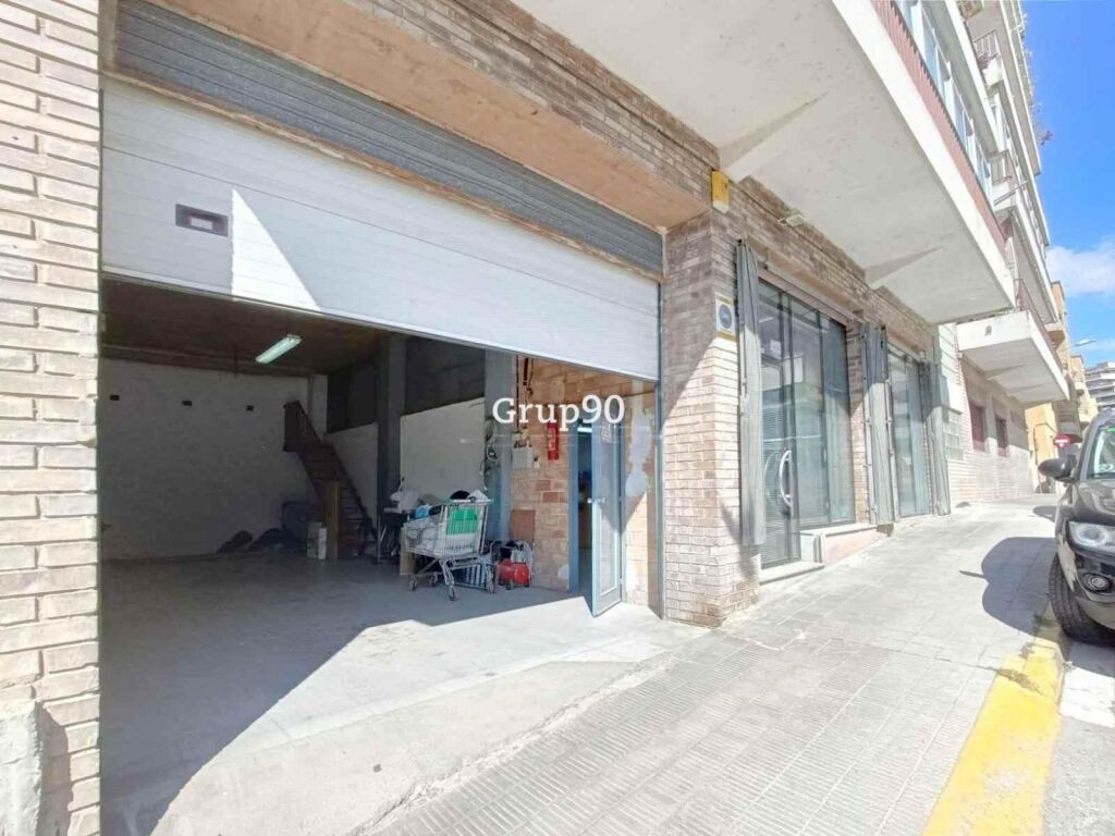 Foto local comercial a pie de calle de 240m2 en zona instituts