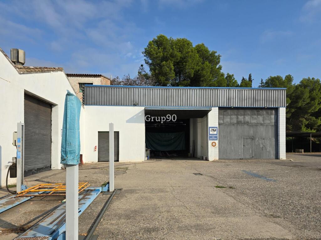 gran oportunidad en lleida para desarrollar tu proyecto empresarial foto grande (3)