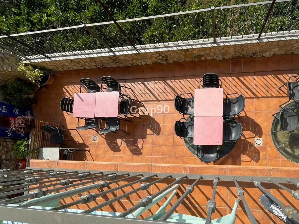 se vende hotel-restaurante en un  pueblo cercano a la sénia. foto grande (3)