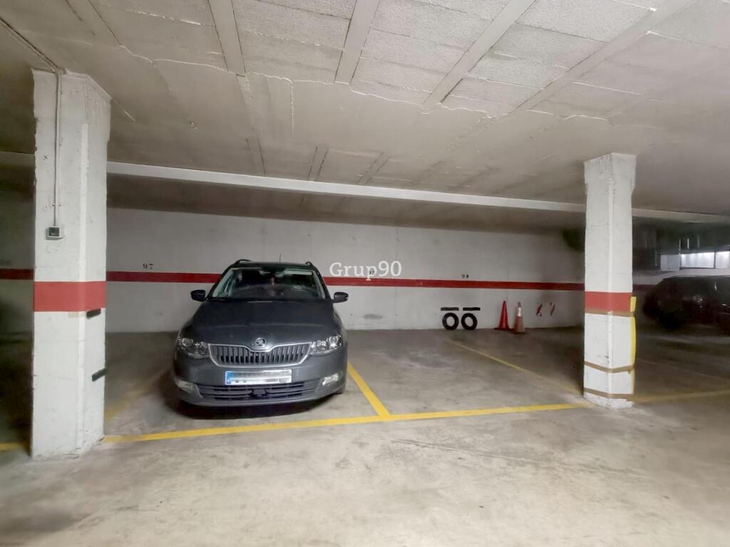 Foto se vende párquing a un precio increíble en cappont