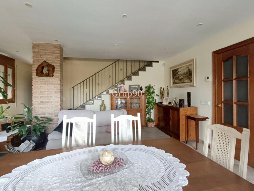 ¡impresionante casa unifamiliar en venta en el parc de l'aigua! información personalizada. foto grande (3)