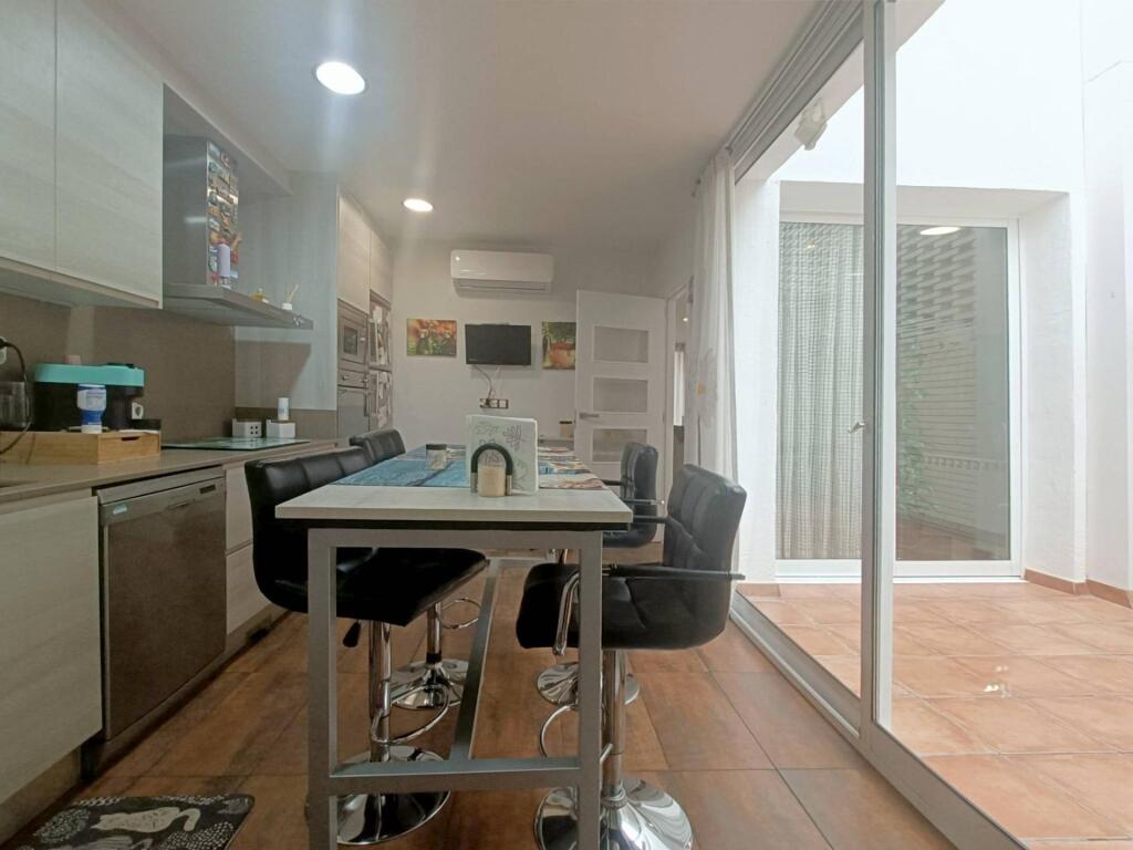 espectacular casa adosada en venta en golmés foto grande (2)