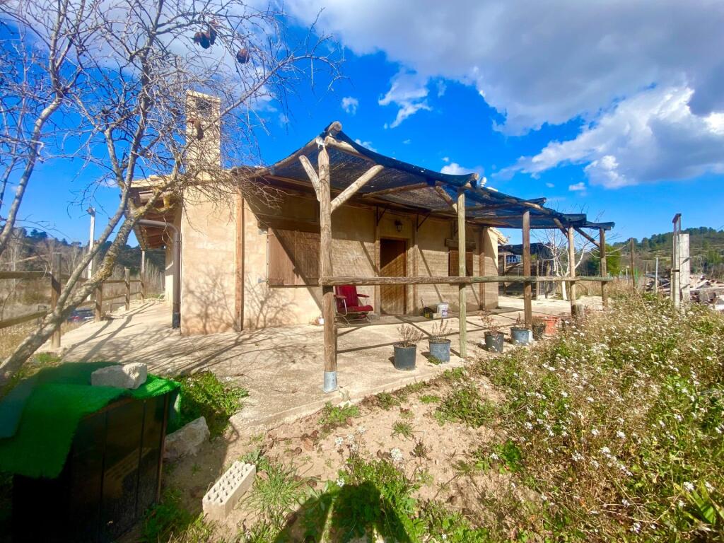 Foto encantadora casa de campo en caseres