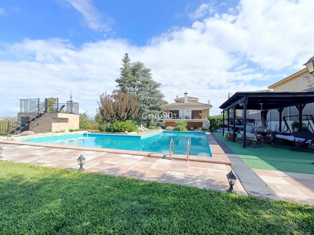 Segunda Mano España - Anuncios gratis España - ¡Oportunidad única! Espectacular casa con piscina y vistas en Alcoletge