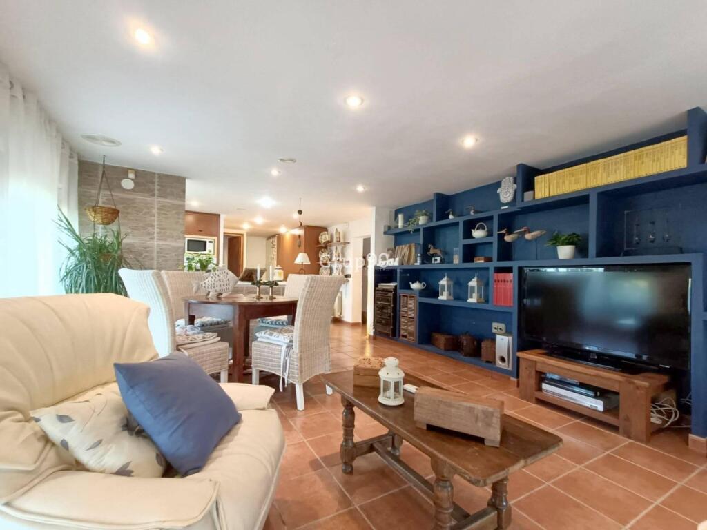 ¡oportunidad única! espectacular casa con piscina y vistas en alcoletge foto grande (3)
