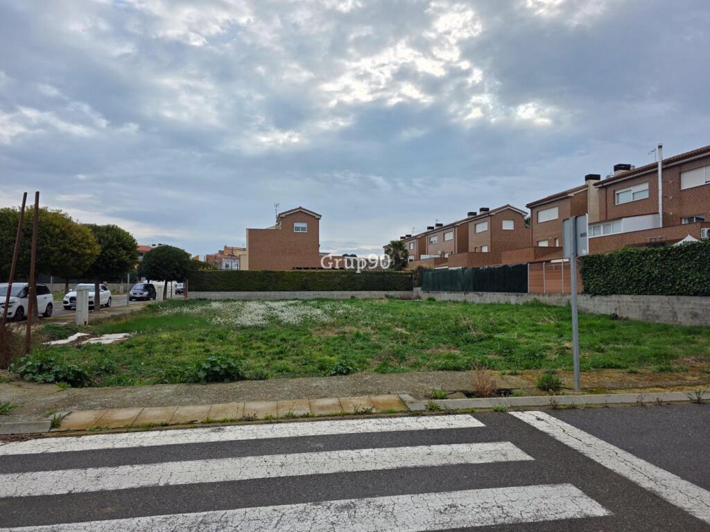 Segunda Mano España - Anuncios gratis España - ¡Gran oportunidad! Se vende parcela en Vilanova de Segrià