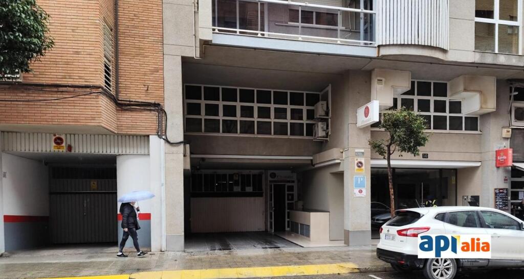 Segunda Mano España - Anuncios gratis España - Parking en venta en la zona de Joc de la Bola/Camp d'Esports
