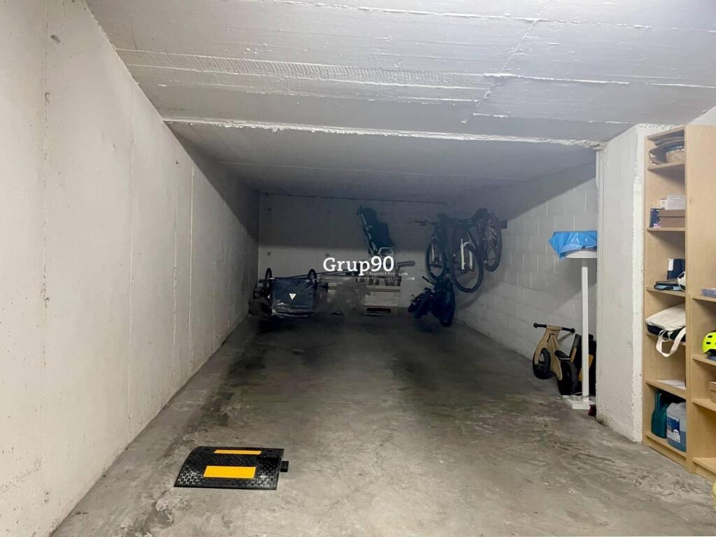 garaje tipo box en venta en cappont – ¡espacio, comodidad y seguridad! foto grande (3)