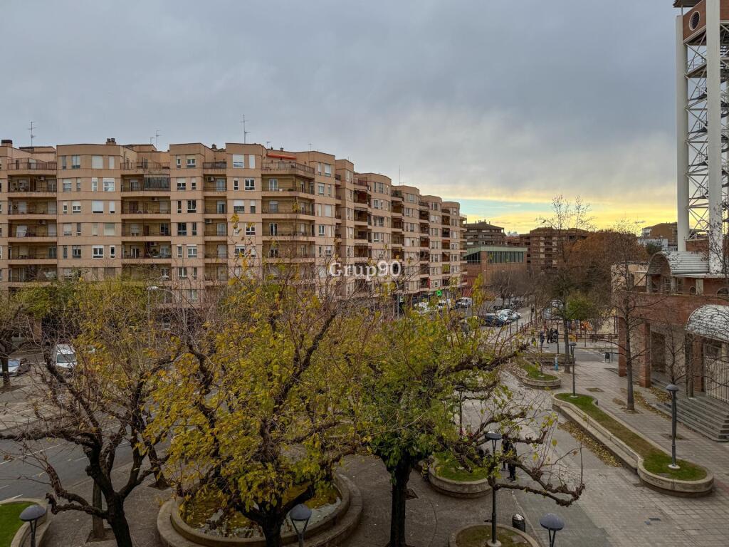 ¡gran oportunidad de inversión en la zona alta de lleida! ?✨ foto grande (2)
