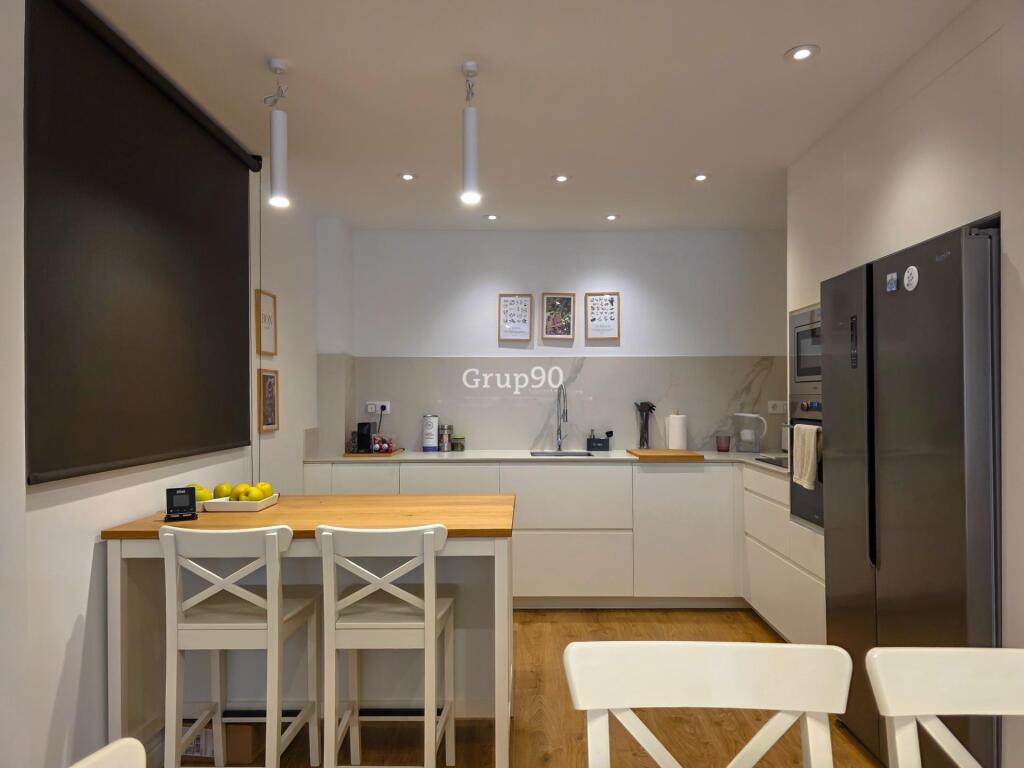 Foto ? ¡casa con dos viviendas, almacén, patio y casa en construcción en vilanova de segrià!