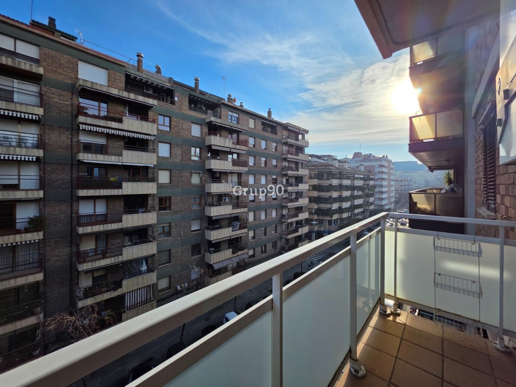 ✨ Luminoso piso esquinero exterior con 2 balcones y excelentes vistas ✨