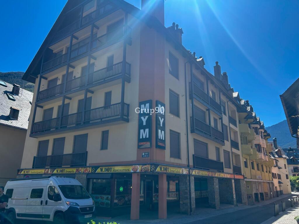 Local comercial en venta en Vielha e Mijaran zona Vielha