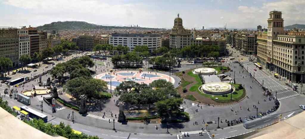 Foto hotel 4 estrellas. muy céntrico. barcelona.