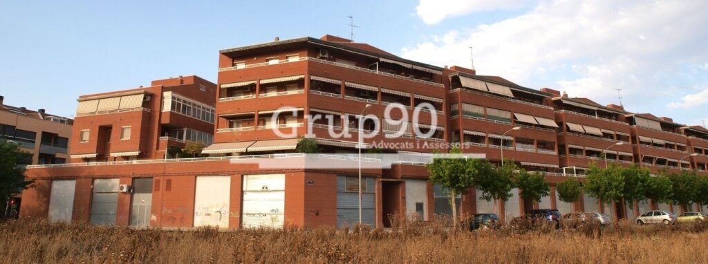 local comercial de más de 5.000m2 en lleida foto grande (3)