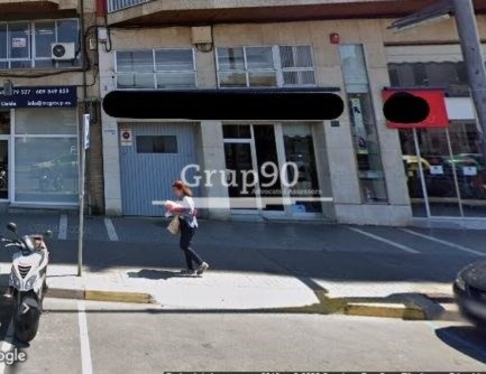 Foto se vende plaza de parquing en rovira roure