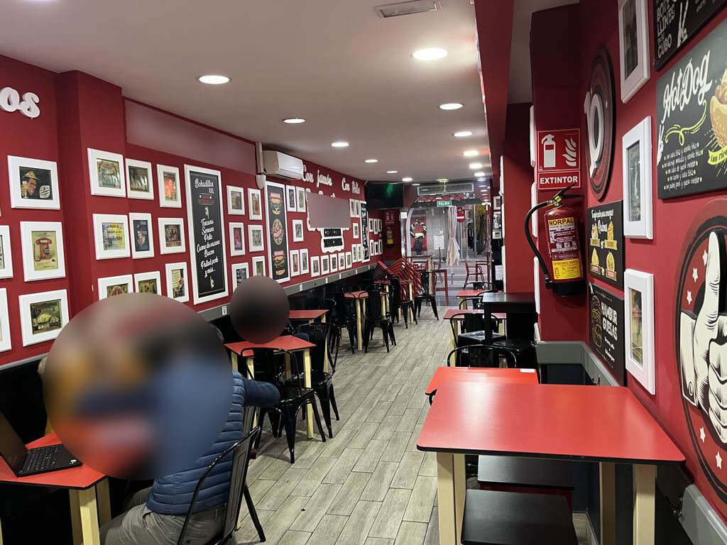 Mesas sillas restaurante  de segunda mano - Local comercial en Alquiler en Madrid Madrid CIUDAD LINEAL