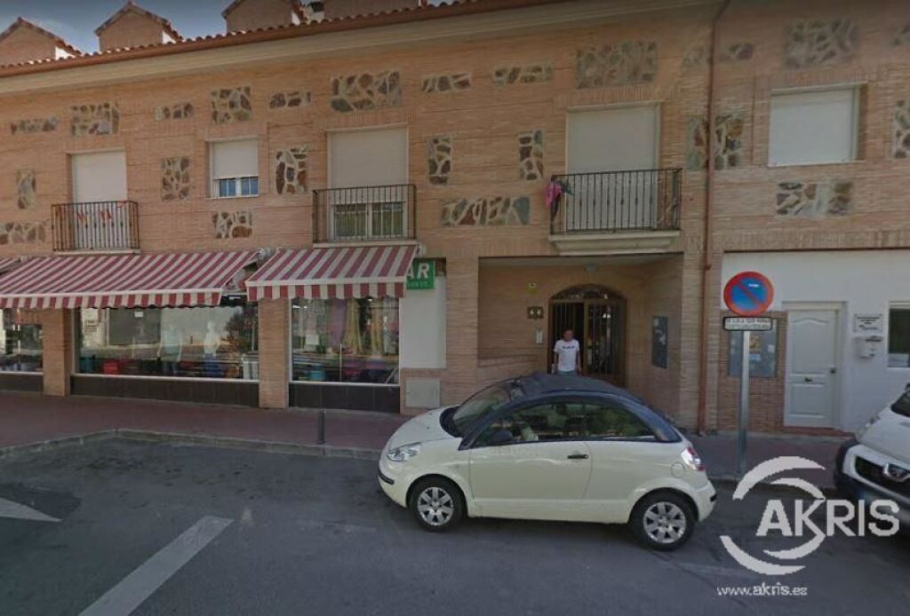 Foto plaza garaje en pleno centro de yeles