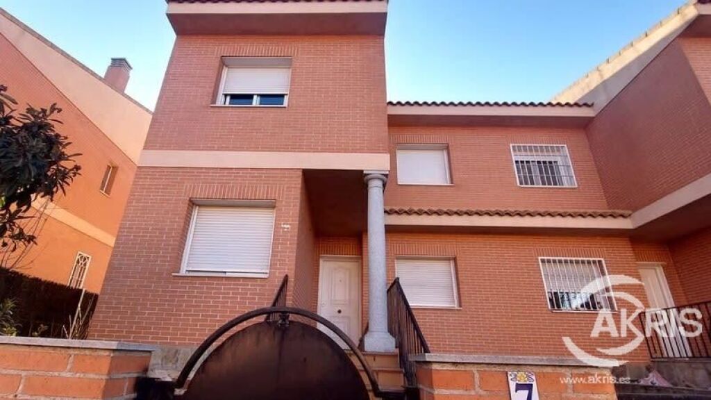 Foto Casa en Venta en Ugena, Toledo - € 192.100 - mil1018162 - BienesOnLine