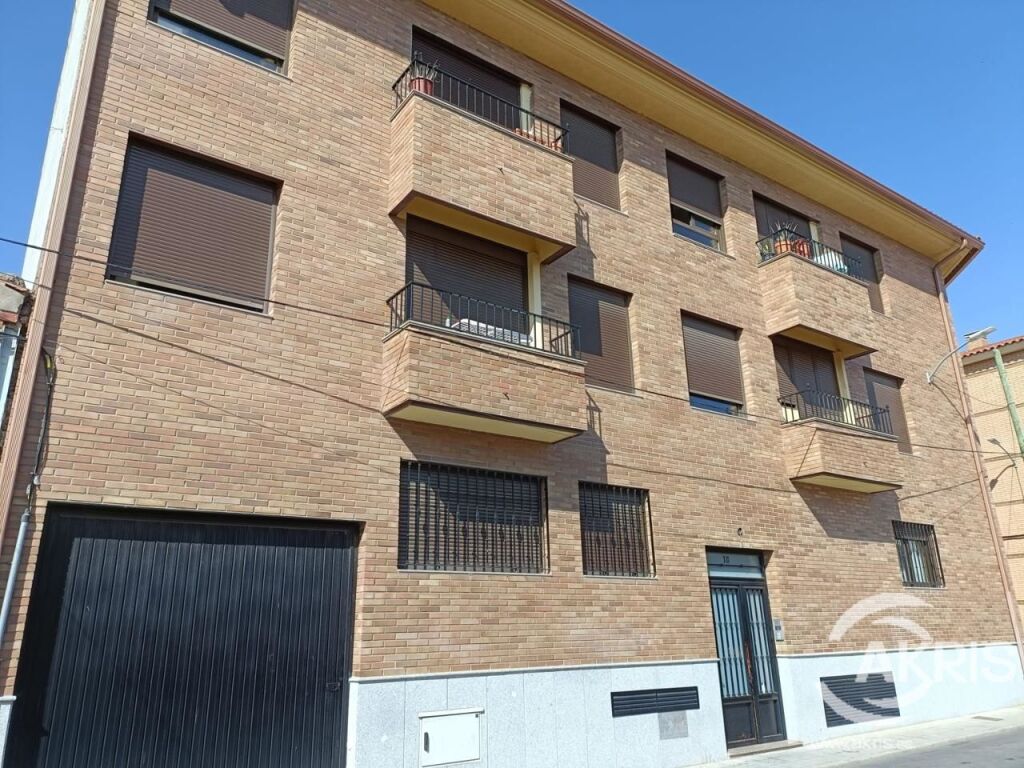 Foto plaza de parking en venta