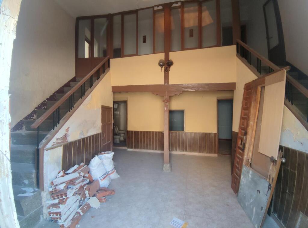 casa de pueblo para rehabilitar en madridejos foto grande (3)