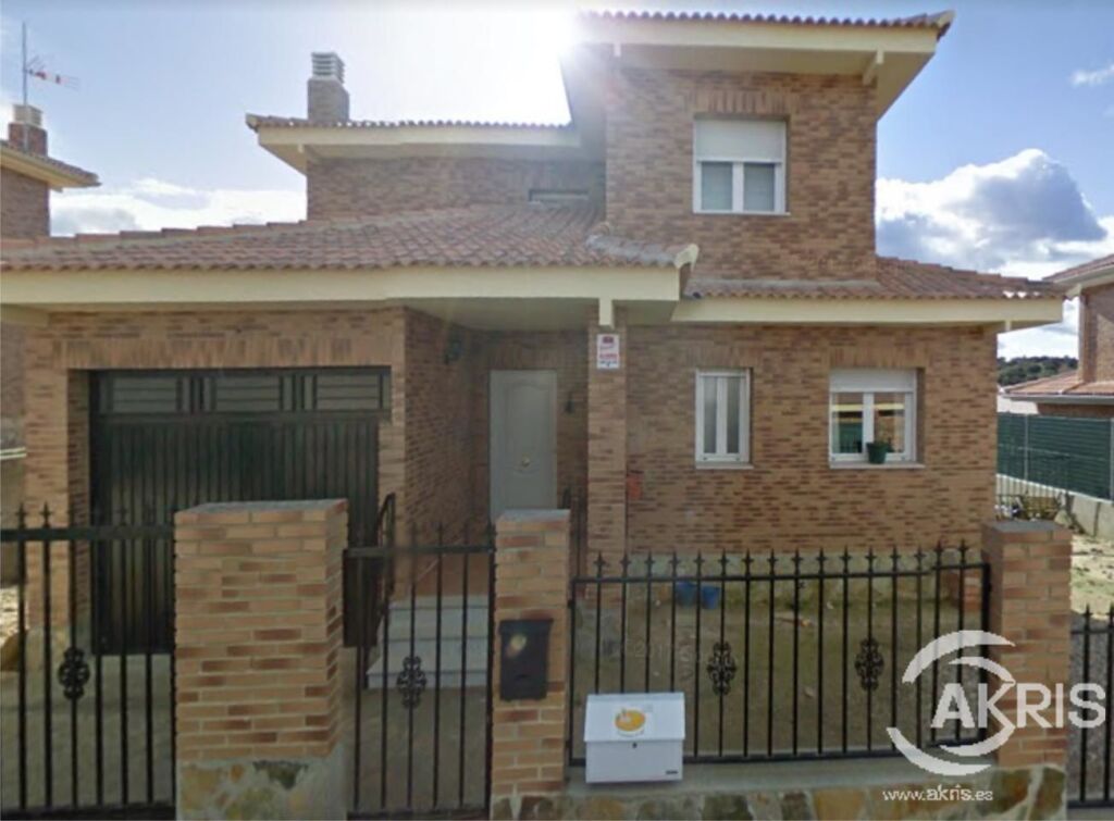 Foto Casa en Venta en Mentrida, Toledo - € 99.800 - mil1025734 - BienesOnLine