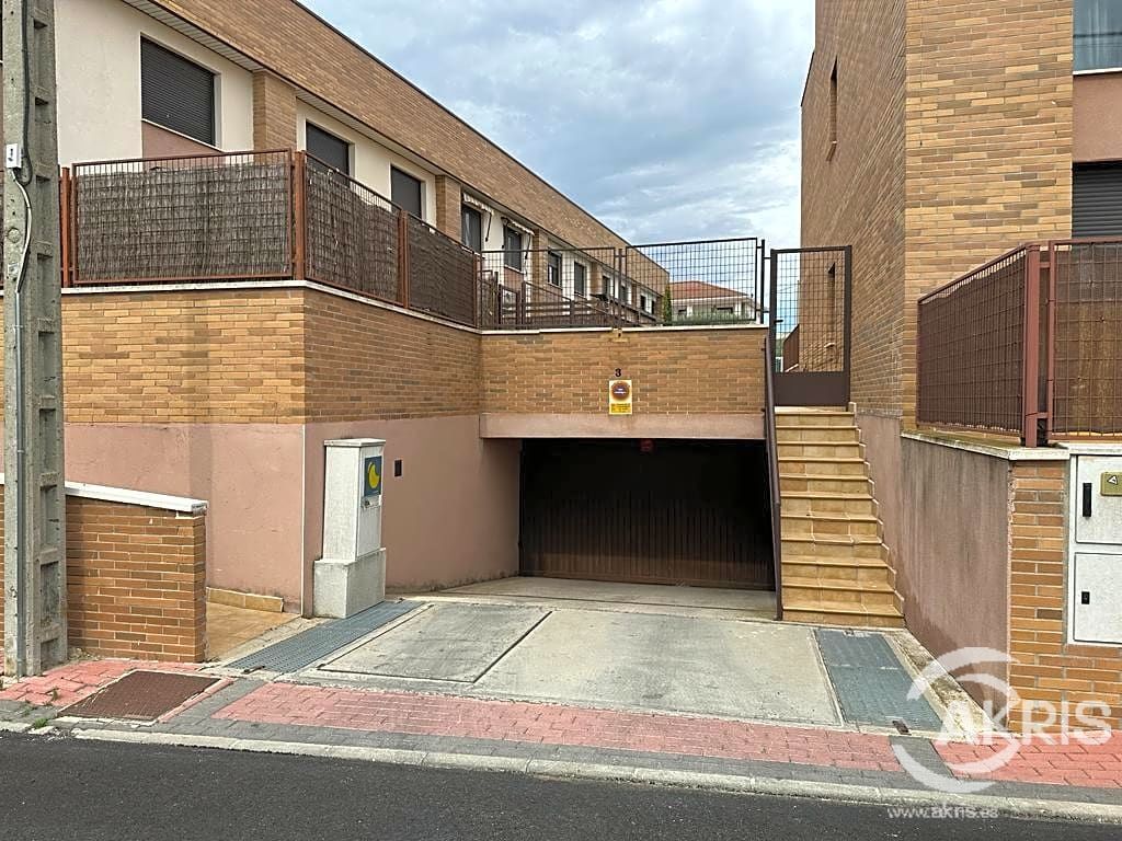 plazas de garaje en casarrubios del monte foto grande (2)