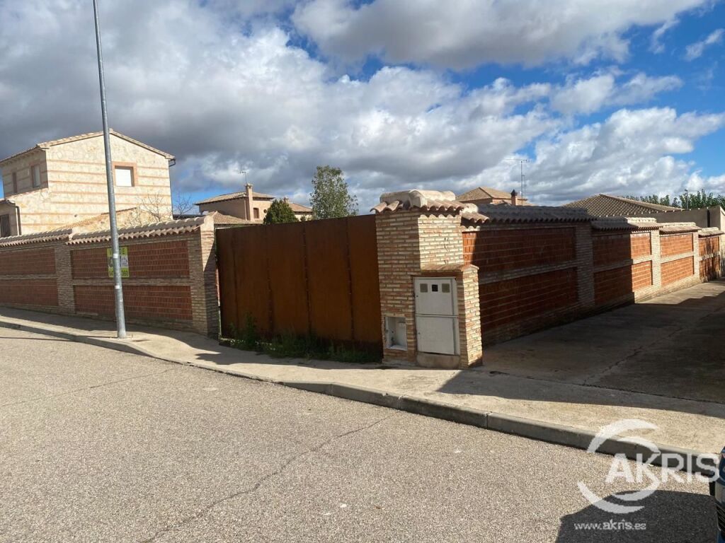 Parcela en venta en Cuerva