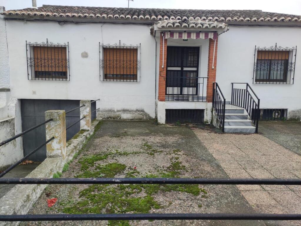 Foto chalet en venta la puebla de montalban