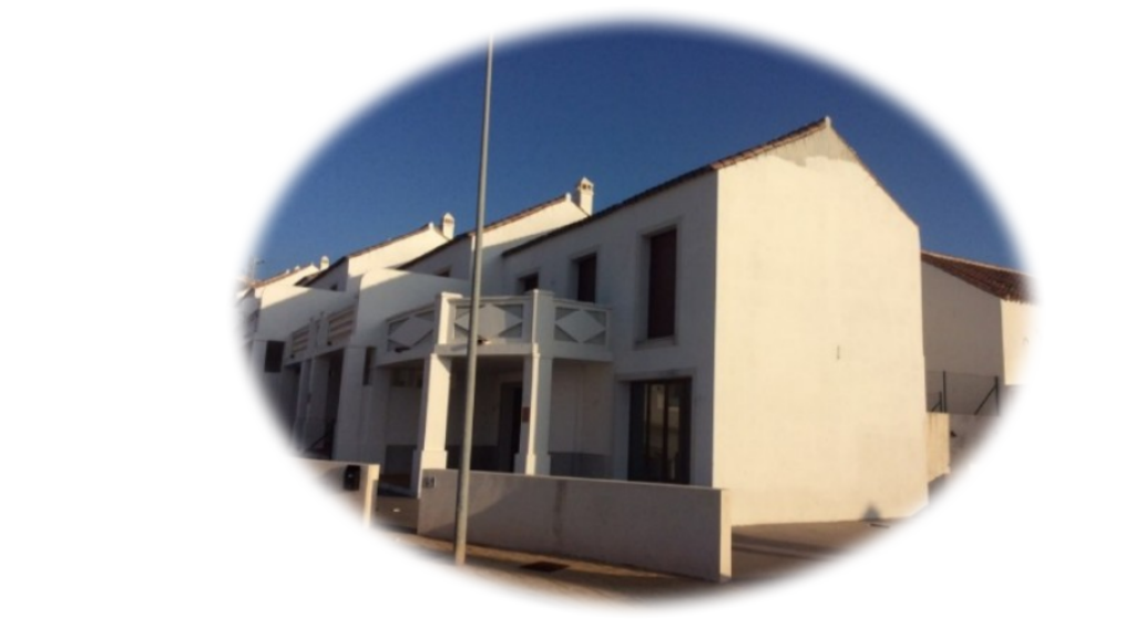 se venden 51 adosados en casares wip foto grande (2)