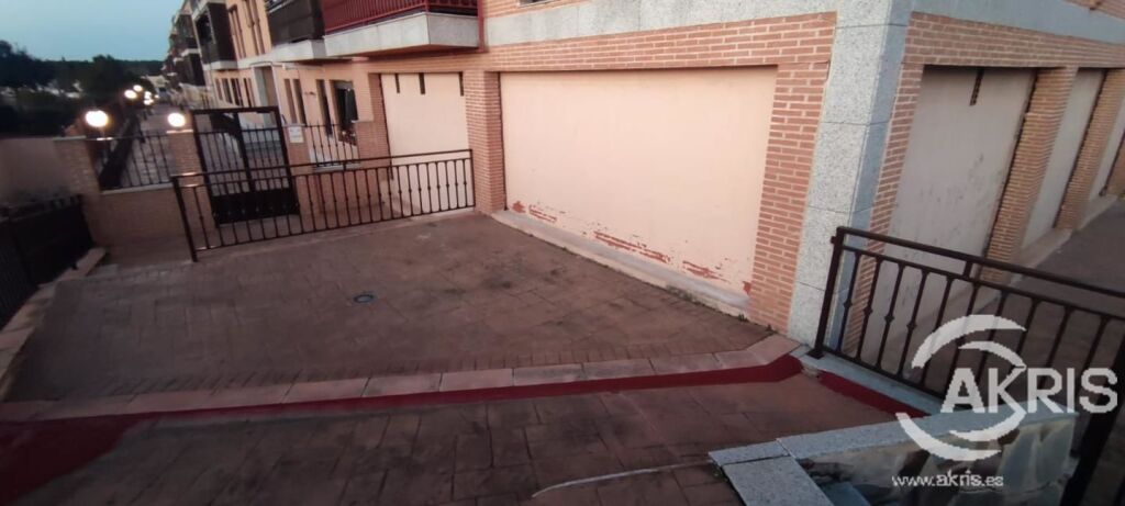 Foto local comercial en yuncler