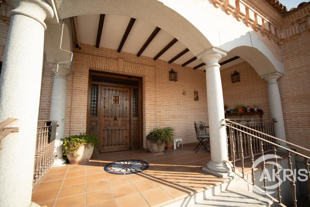 vivienda exclusiva en yuncos foto grande (2)